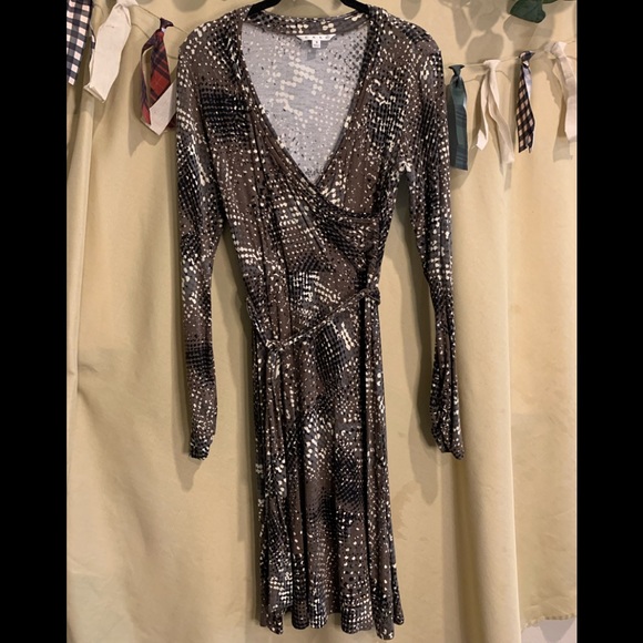 Cabi Long Sleeve Dot Wrap Dress | Size Small - Picture 4 of 13